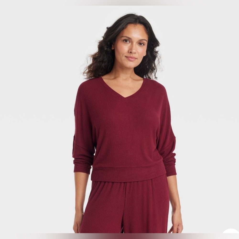 NWT Women's Cozy Ribbed Pullover - Auden™
Red, small
